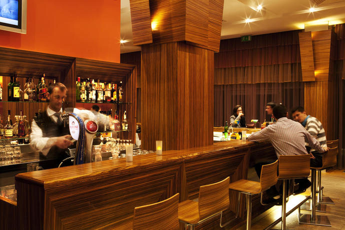 Imagen del bar/restaurante del Hotel The Gerald´s. Foto 3