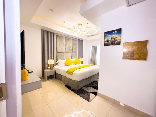 Imagen de la habitación del Hotel The Gibs. Foto 19