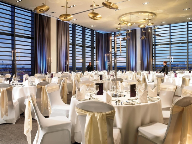 Imagen del bar/restaurante del Hotel The Gibson. Foto 4