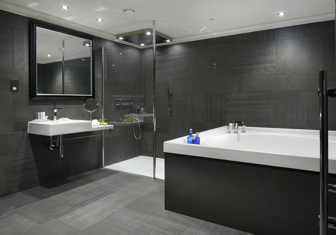 Imagen de la habitación del Hotel The Glasshouse, Autograph Collection. Foto 14