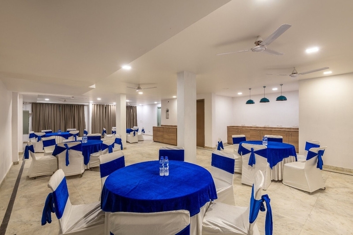 Imagen de los interiores del Hotel The Gleam, Gurugram. Foto 16