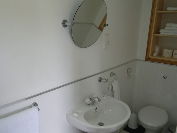 Imagen de la habitación del Hotel The Gleniffer. Foto 17