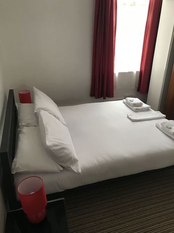 Imagen de la habitación del Hotel The Glenwood. Foto 10