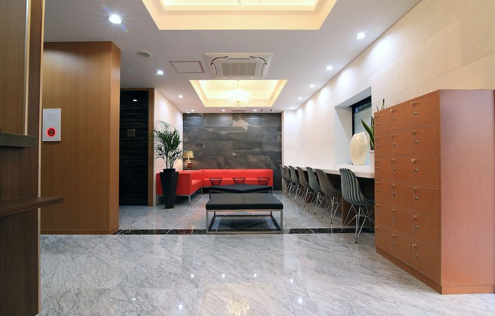 Imagen de los interiores del Hotel The Global Tokyo. Foto 16