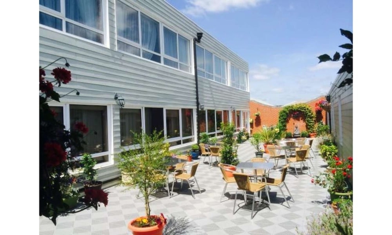 Imagen de los exteriores del Hotel The Globe, Colchester. Foto 15