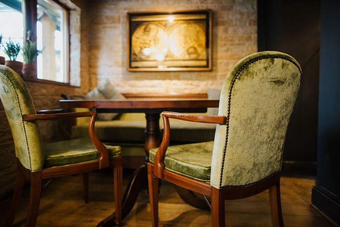 Imagen de los interiores del Hotel The Globe, Warwick. Foto 17