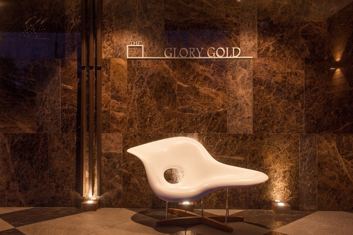Imagen de los exteriores del Hotel The Glory Gold. Foto 17