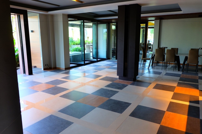 Imagen de los interiores del Hotel The Glory Gold. Foto 18