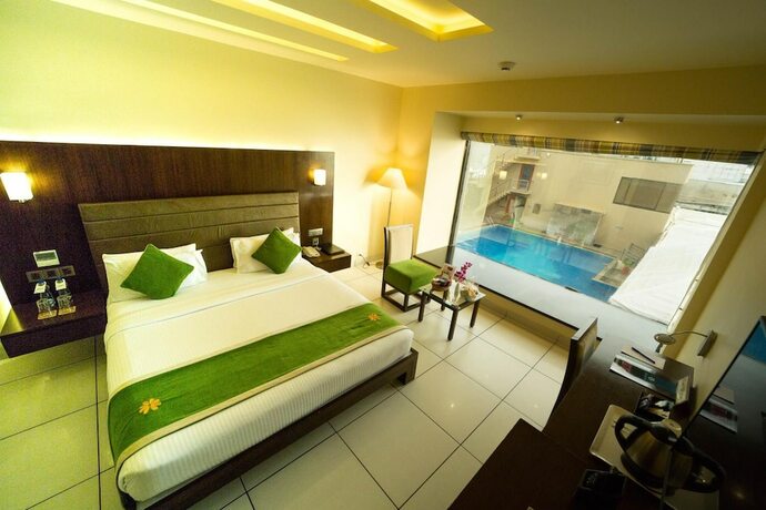 Imagen general del Hotel The Gold Beach Resort, Dam&aacute;n. Foto 11