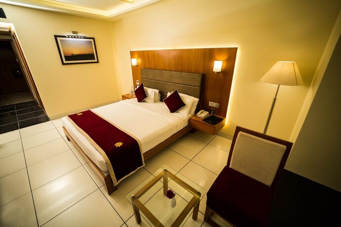 Imagen de la habitación del Hotel The Gold Beach Resort, Dam&aacute;n. Foto 20