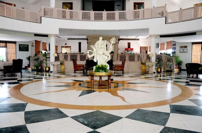 Imagen de los interiores del Hotel The Gold Palace And Resorts. Foto 15