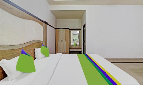 Imagen general del Hotel The Golden Bird. Foto 2