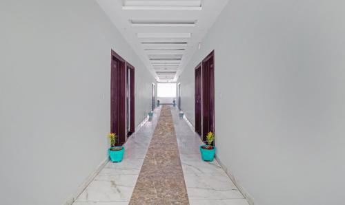 Imagen general del Hotel The Golden Bird. Foto 12
