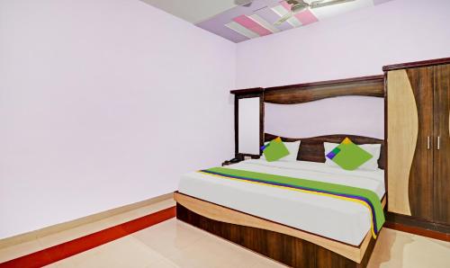 Imagen general del Hotel The Golden Bird. Foto 14