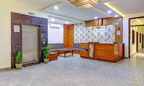 Imagen general del Hotel The Golden Bird. Foto 18