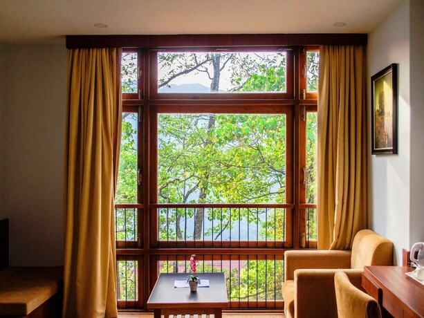 Imagen de la habitación del Hotel The Golden Crest. Foto 24