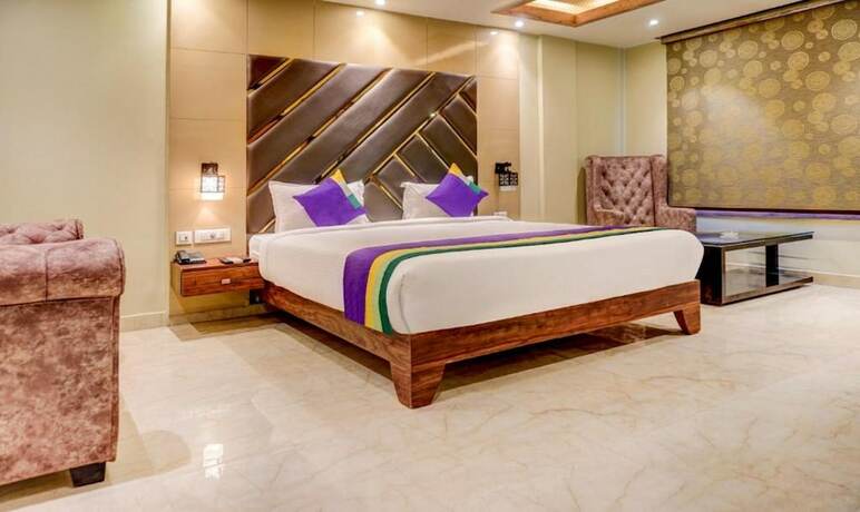 Imagen de la habitación del Hotel The Golden Crown Banquet And Cafe. Foto 16