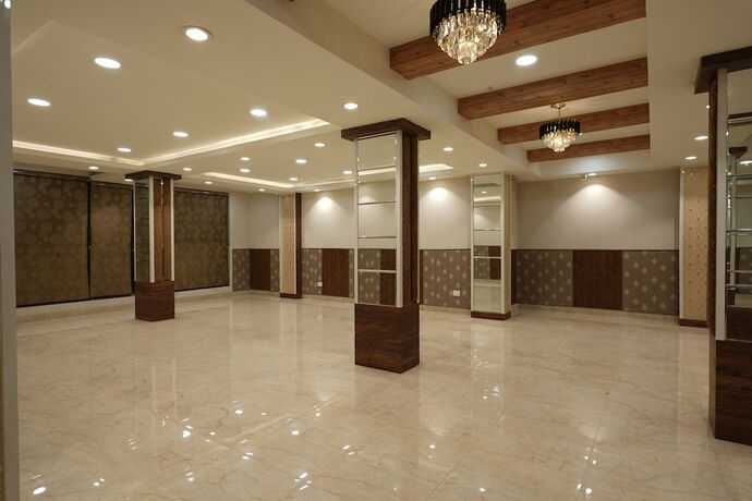 Imagen de la habitación del Hotel The Golden Crown Banquet And Cafe. Foto 18