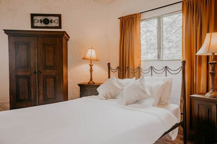 Imagen de la habitación del Hotel The Golden Frog Inn. Foto 12