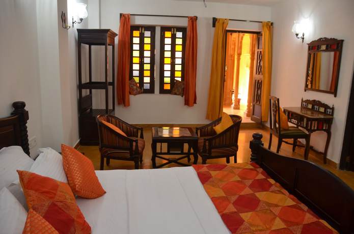 Imagen de la habitación del Hotel The Golden House. Foto 2