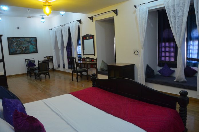 Imagen de la habitación del Hotel The Golden House. Foto 8