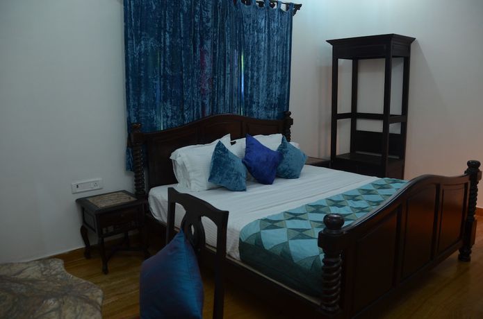Imagen de la habitación del Hotel The Golden House. Foto 15