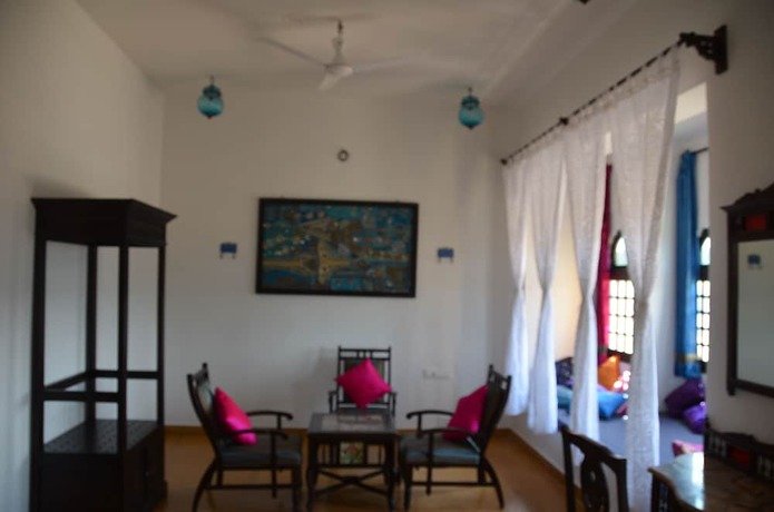 Imagen de la habitación del Hotel The Golden House. Foto 16