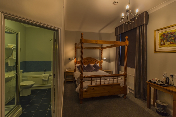 Imagen de los interiores del Hotel The Golden Lion. Foto 14