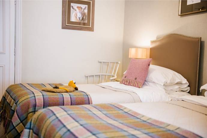 Imagen de la habitación del Hotel The Golden Lion. Foto 12