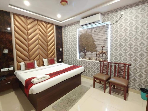Imagen de la habitación del Hotel The Golden Palace. Foto 10