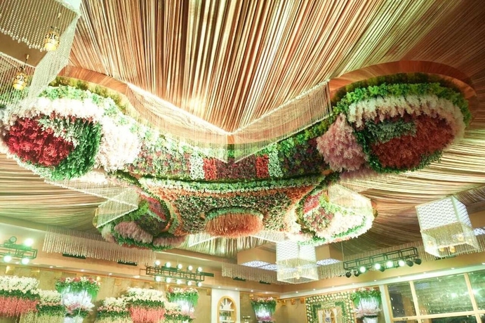Imagen de los interiores del Hotel The Golden Palace. Foto 19