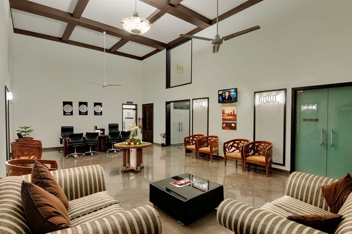 Imagen de los interiores del Hotel The Golden Suites and Spa. Foto 12