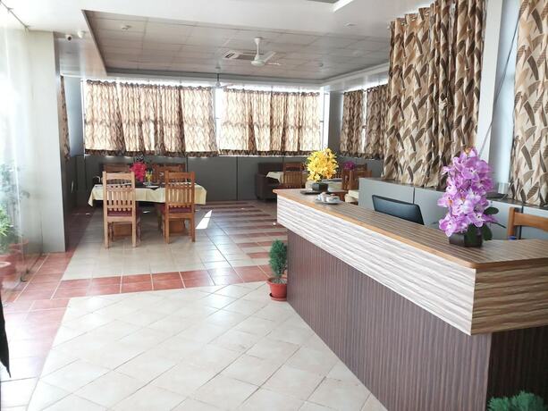 Imagen general del Hotel The Golden Sunrise, Patna. Foto 10