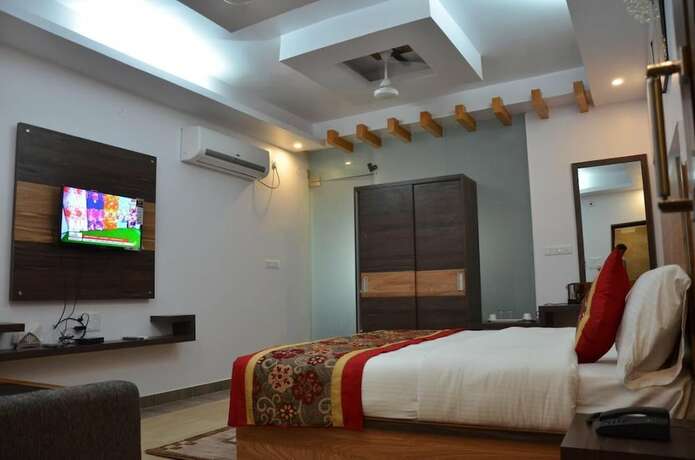 Imagen general del Hotel The Golden Sunrise, Patna. Foto 14