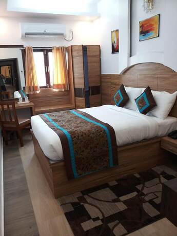 Imagen general del Hotel The Golden Sunrise, Patna. Foto 20