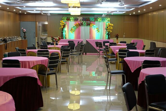 Imagen general del Hotel The Golden Sunrise, Patna. Foto 1