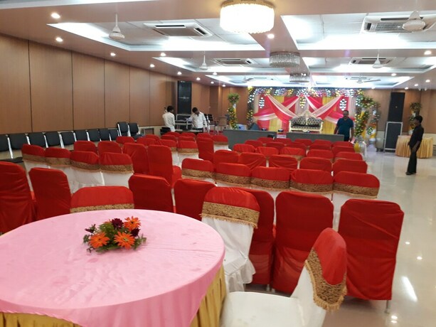 Imagen de los interiores del Hotel The Golden Sunrise, Patna. Foto 27