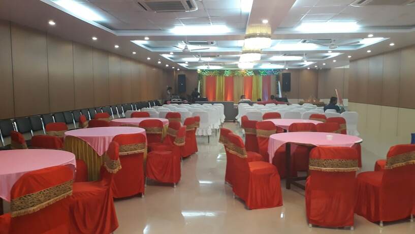 Imagen de los interiores del Hotel The Golden Sunrise, Patna. Foto 29