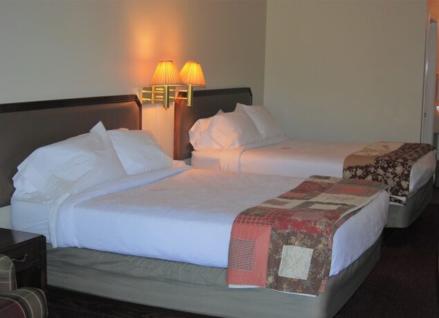 Imagen de la habitación del Hotel The Golf Inn at QC Resort and RV. Foto 19