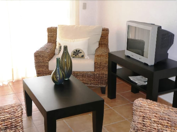 Imagen de la habitación del Hotel The Golf Suites. Foto 13