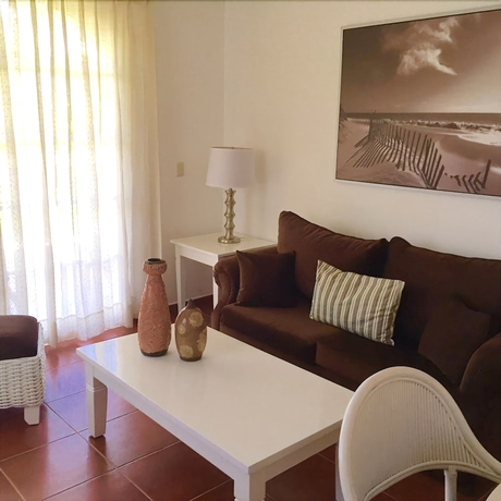 Imagen de la habitación del Hotel The Golf Suites. Foto 15