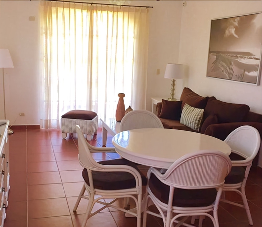 Imagen de la habitación del Hotel The Golf Suites. Foto 16