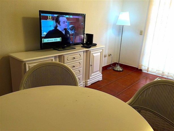 Imagen de la habitación del Hotel The Golf Suites. Foto 17