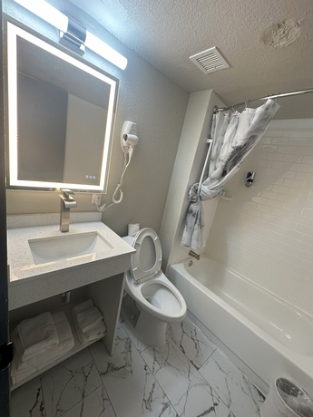 Imagen de la habitación del Hotel The Golfers Inn, Upper Darby. Foto 13