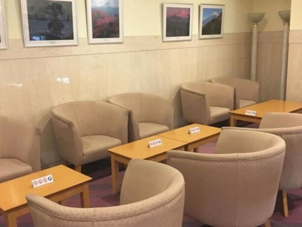 Imagen del bar/restaurante del Hotel The Gotembakan. Foto 10