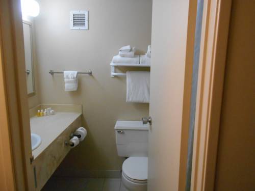 Imagen de la habitación del Hotel The Governor, A Coast. Foto 15