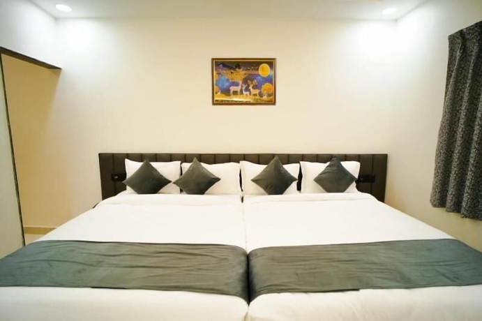 Imagen de la habitación del Hotel The Govind palace. Foto 6