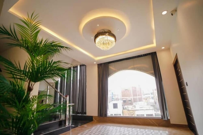 Imagen de los interiores del Hotel The Govind palace. Foto 12
