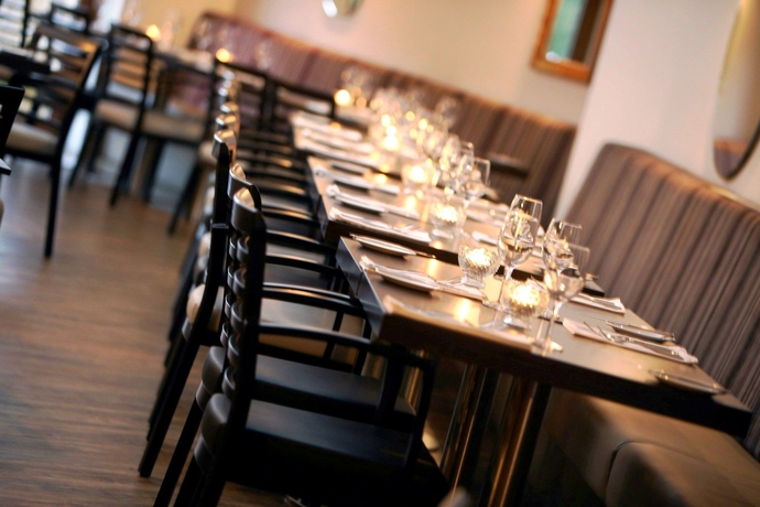 Imagen del bar/restaurante del Hotel The Gower. Foto 3
