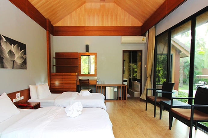 Imagen de la habitación del Hotel The Grace Amphawa Resort. Foto 11